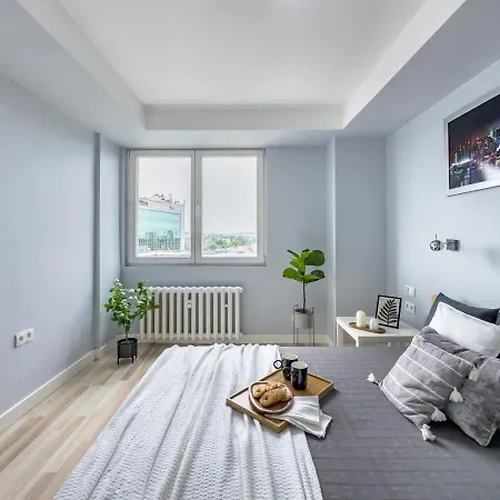 Z Widokiem Na Panorame Miasta Cracóvia