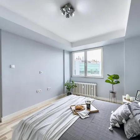 Z Widokiem Na Panorame Miasta Apartamento Cracóvia